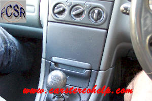 Renault Clio Car Stereo Removal, Do it Yourself How to Remove Car Stereo.