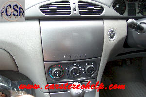 Renault Clio Car Stereo Removal, Do it Yourself How to Remove Car Stereo.